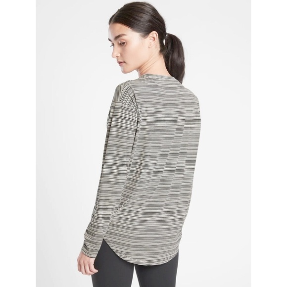 Athleta Cloudlight Stratus Striped Long Sleeve Top Size Small - Picture 4 of 9